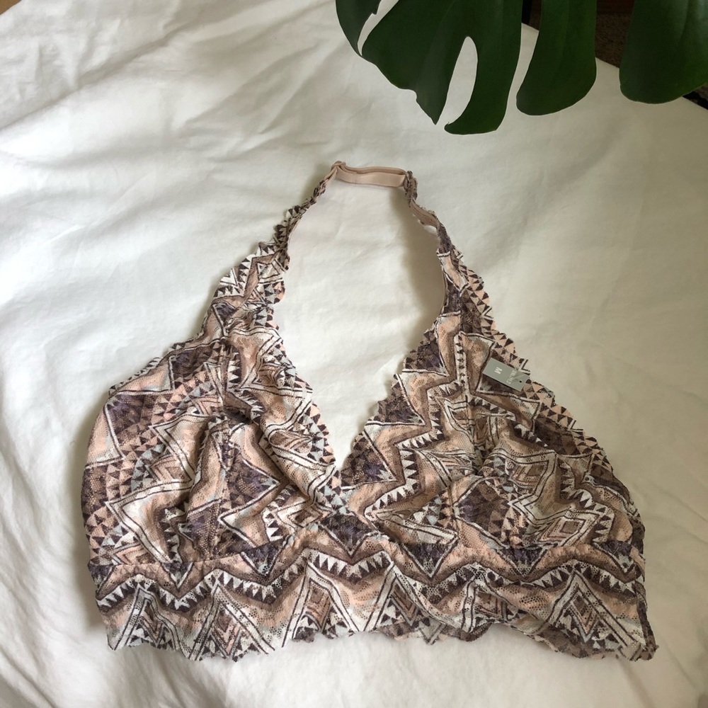 Pink by Victoria Secret halter lace bra bralette NWT